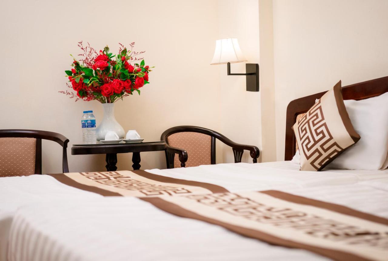 Thanh Thu Hotel Thành Pho Ho Chí Minh Esterno foto