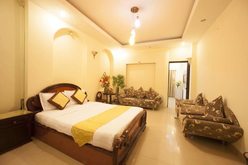 Thanh Thu Hotel Thành Pho Ho Chí Minh Esterno foto